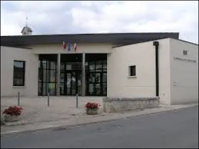 Commune de Nouvelle-Aquitaine, dans la communauté d'agglomération du Grand Cognac, Mosnac se situe dans le département ...