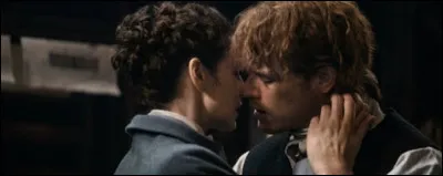 Combien d'années se passent avant que Claire et Jamie se retrouvent, suite au passage de Claire pour retourner vers Franck ?