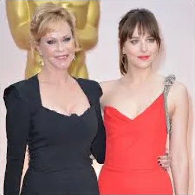 Comment s'appelle la mère de l'actrice Dakota Johnson ?