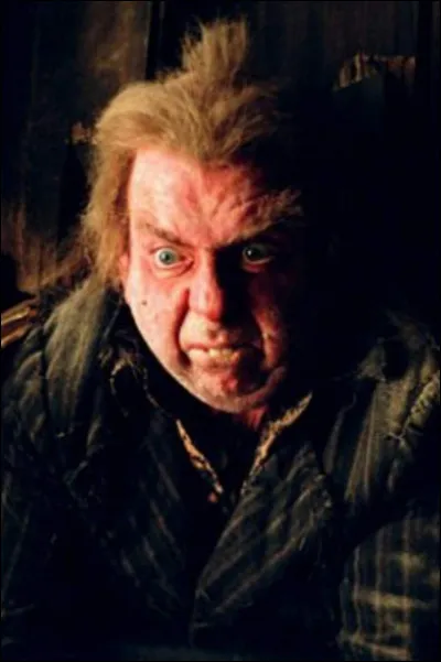 Son prénom est Peter, son nom est...