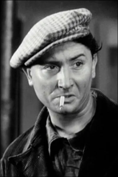 Il débute comme acteur de théâtre en 1925, il est proche des surréalistes, joue au cinéma dans "Mademoiselle ma mère" d'Henri Decoin, "Vous n'avez rien à déclarer" de Léo Joannon; il est "Lucien" dans "Le Quai des brumes" : c'est ...