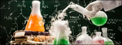 Quel est l'autre nom de la soude, qui permet d'identifier plusieurs ions ?