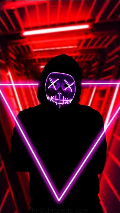 Pour quels animaux sont majoritairement confectionnés les masques anti-mouches, originellement ?