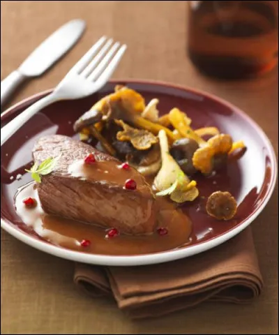 Quel fruit est indispensable à la sauce grand veneur ?