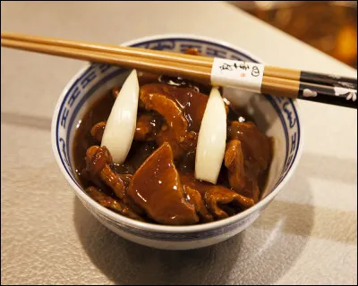 Les Chinois adorent le préparer au caramel :