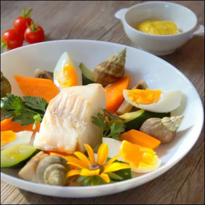 Quel est ce poisson très salé qui est indispensable à l'aioli ?