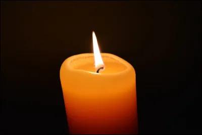 Comment dit-on le mot "bougie" en anglais ?