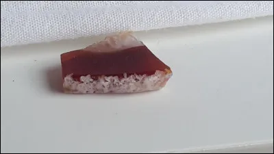 Toujours le même principe, une pierre, un nom !