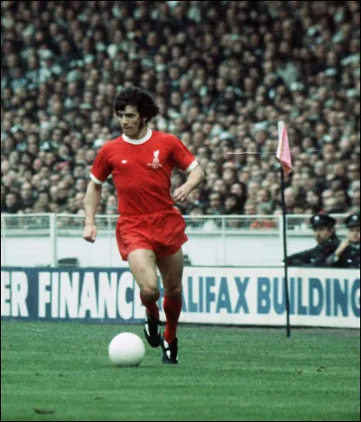 Ce footballeur anglais, attaquant du Liverpool FC de 1971 à 1977, deux fois le Ballon d'or, en 1978 et 1979, c'est ... Keegan