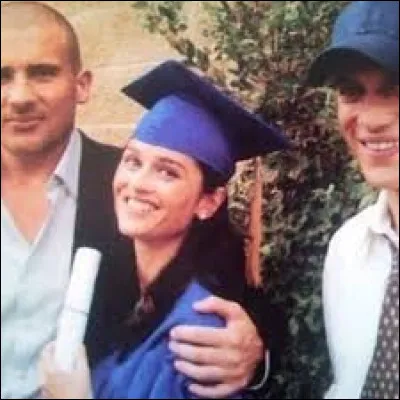 Veronica connait-elle les parents de Lincoln et Michael ?