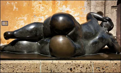 - God save the rump -
-+-+-+-+-+-+-+-+-+-+-+-+
Suite à la liesse populaire liée à la réussite de l'opération de la fistule anale (abcès) de notre roi Louis XIV, les Britanniques en ont profité pour surfer sur cette vague et plagier un cantique français qui donnera naissance à leur "God Save the Queen".