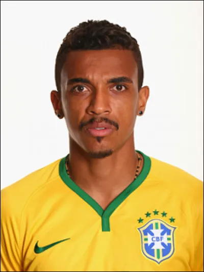 Qui est ce footballeur ?