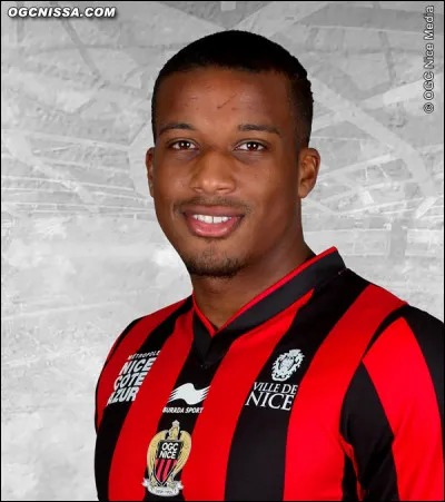 Qui est ce footballeur ?