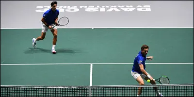 Tennis : 
Combien de Coupe Davis l'Espagne a-t-elle remporté en septembre 2020 ?