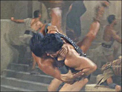 "Le Colosse de Rhodes" (1961) > Dans cette bataille furieuse orchestrée par Sergio Leone, on s'en donne à coeur joie... et on fait un peu n'importe quoi !