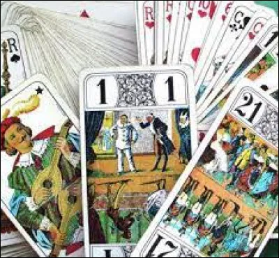 Généralement, avec combien de cartes le tarot se joue-t-il ?