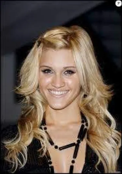 Qui est cette chanteuse, née un 14 septembre, connue pour avoir été dans "The Pussycat Dolls" ?