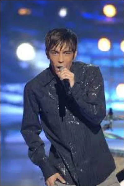 Complétez le titre de cette chanson : "Restons...