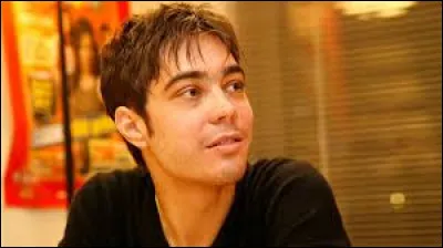 Complétez le titre de cette chanson : "Même...