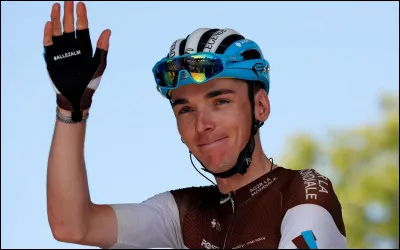 Coureur cycliste français actuel qui a déjà fait deux podiums sur le Tour de France et remporté le maillot à pois du meilleur grimpeur en 2019, c'est ... Bardet.