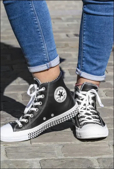 Quel type de chaussures adores-tu ?