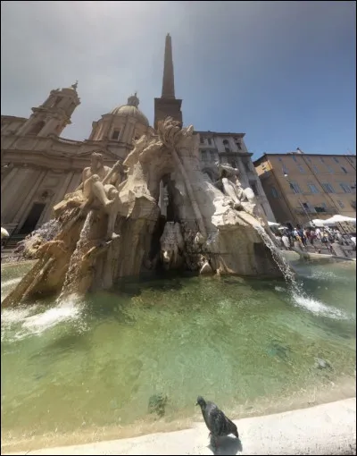 La piazza Navona - Sur les ruines de quoi la piazza Navona est-elle construite ?