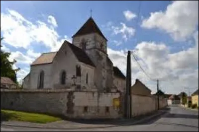 Vous avez sur cette image l'&eacute;glise Saint-S&eacute;bastien d'Euvy. Petit village Marnais de 81 habitants, il se situe en r&eacute;gion ...