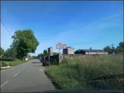 Commune du parc naturel r&eacute;gional des Pyr&eacute;n&eacute;es Ari&eacute;geoises, La Bastide-du-Salat se situe en r&eacute;gion ...