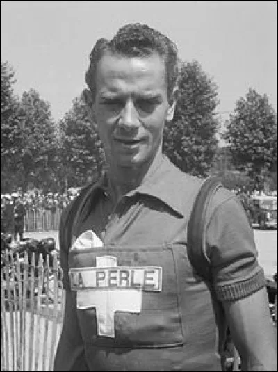 Ce coureur cycliste suisse, vainqueur du Tour d'Italie en 1950 et du Tour de France en 1951, c'est ... Koblet