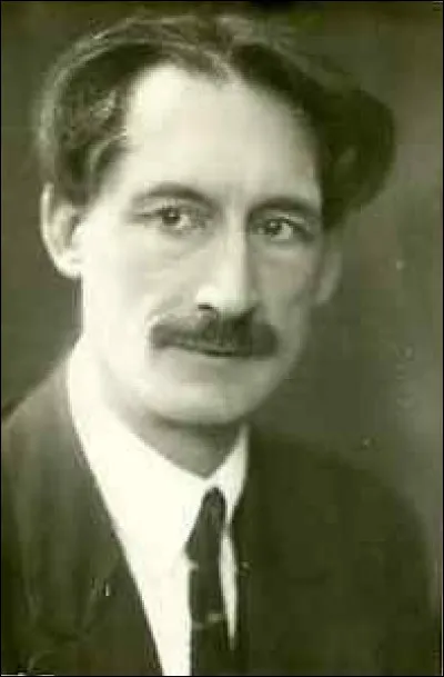 Cet écrivain, prix Goncourt en 1916 pour "Le Feu", grand admirateur de la Révolution russe, c'est ... Barbusse.