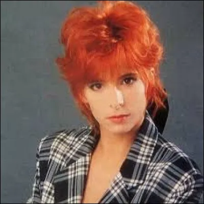 À quelle chanteuse doit-on la chanson "Sans Contrefaçon" dans les années 80 ?