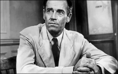 Légende du cinéma américain, il s'agit d'... Fonda.