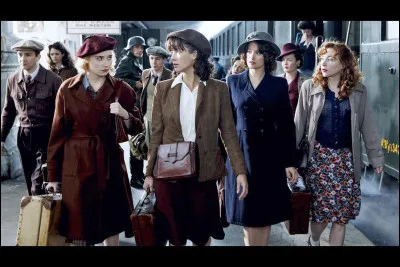 Pour libérer un agent britannique avant qu'il ne parle, Louise (Sophie Marceau) constitue un commando de femmes. Le commando reçoit ensuite un nouvel objectif. C'est ...