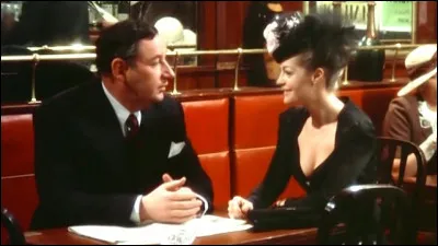 En juin 1944, un médecin, Julien Dandieu (Philippe Noiret) venge la mort de sa femme et de sa fille, sauvagement assassinées par des SS dans le château du hameau où elles s'étaient réfugiées : c'est ...