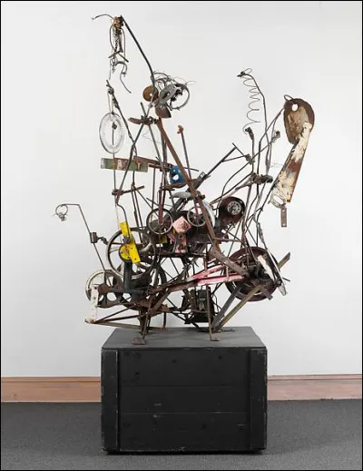 Jean Tinguely, sculpteur suisse a épousé en 1971 une célèbre plasticienne franco-américaine :