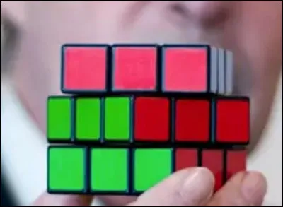 Un vrai phénomène des cours de récré le Rubik's Cube des années 80, mais aussi, un fameux casse-tête inventé par Erno Rubik en 1974 . Ce jeu est rapidement devenu l'objet le plus vendu et le plus populaire dans l'histoire du monde moderne. De quelle nationalité est son inventeur ?