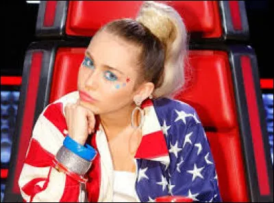 En 2016, elle devient juge dans la onzième saison de :