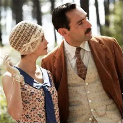 Quel &eacute;crivain et acad&eacute;micien a &eacute;crit le roman "Th&eacute;r&egrave;se Desqueyroux" ?