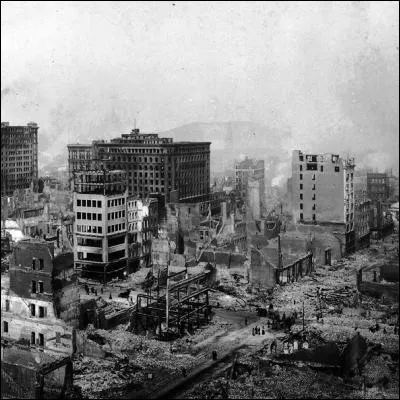 En quelle ann&eacute;e un s&eacute;isme a-t-il provoqu&eacute; la destruction de 80% de la ville de San Francisco ?