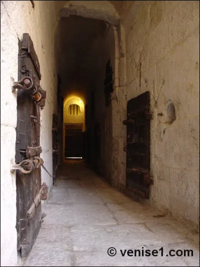 Accib désignait, autrefois, un métal : lequel ?