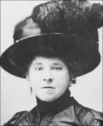Cette écrivaine et militante féministe qui s'est battue en faveur de l'éligibilité des femmes et de leur droit de vote : c'est ... Auclert.