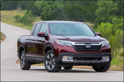 Quelle est la marque de cette voiture ?