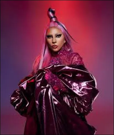 Avec quel groupe sud-coréen collabore-t-elle sur la chanson "Sour Candy" ?