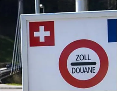 Quelle rivi&egrave;re prend sa source en France, sert de fronti&egrave;re avec la Suisse, puis y fait une incursion de 85 kms avant de revenir terminer sa course en France ?