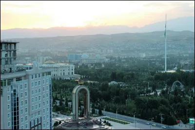 De quel pays Douchanbé est-elle la capitale ?