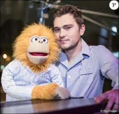 Quel est le prénom de la marionnette de Jeff Panacloc ?