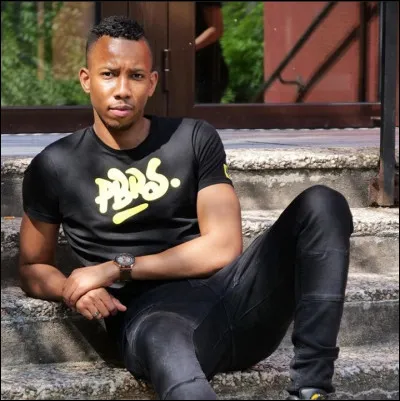 Olivier était en couple avec :