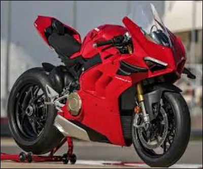 Quelle est la puissance de la Ducati Panigale V4S ?