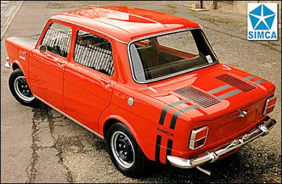 Ce modèle Simca est-il une 1200 S ?