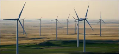 En technologie, l'énergie éolienne est alimentée par...